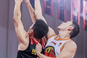 法国杯赛程吃紧，深圳男篮加时末段状态回暖，赛场秩序良好，年轻球员得到机会的简单介绍